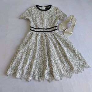Elegant White Lace Dress🪞✨️🤍