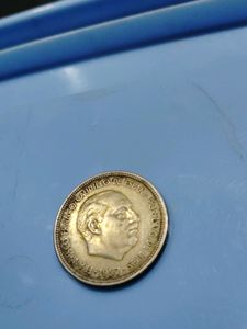 Foreign 5PTAS Coin
