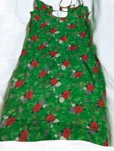 Green Rose Print Kurta Set