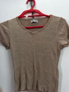 Ribbed V-Neck Short Sleeve Top