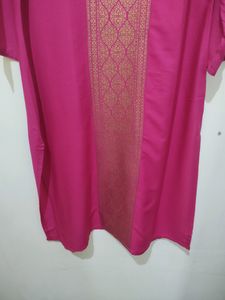 Aaboli Pink And Gold Kurta
