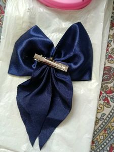 Elegant Navy Blue Bow Hair Clip