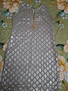 pistagreen sharara suite