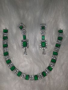 AD Green Diamond Necklace Set
