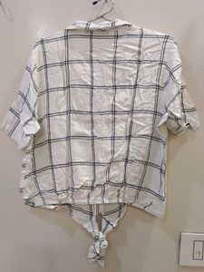 Zudio White Crop Shirt With Black Lining
