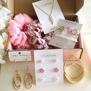 Surprise Gift Box