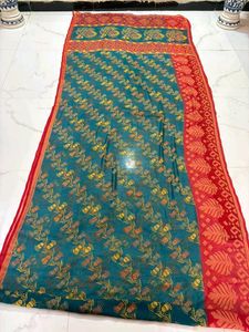 Vibrant Floral Print Chiffon Saree