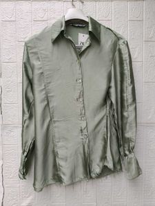 New with tag ZARA Satin Button-Up Shirt