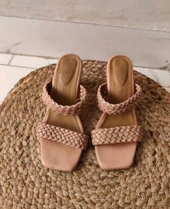 Stylish Braided Strap Block Heel Sandals