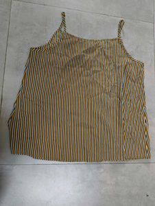 ⭐Make a offer Striped Camisole Top⭐