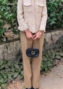 Chic Tweed Cropped Jacket
