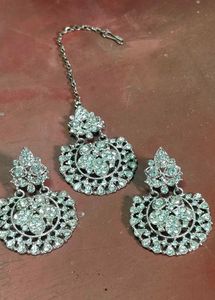Stunning Kundan Choker Necklace 2 sets