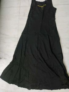 Dress With Heavy Shrug