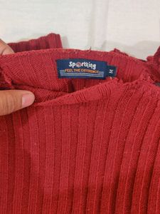 Used Men Sweater In Very Good Condition Medium Siz