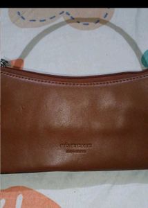 chic leather bag