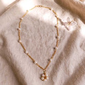 Gold Chain Pearl Necklace