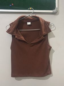 Brown Ribbed Collared Crop Top