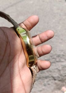 Swatch Irony Rosa Perlata YNG101 Gold Tone Watch