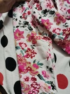 Floral Printed Stylish Top 🌸