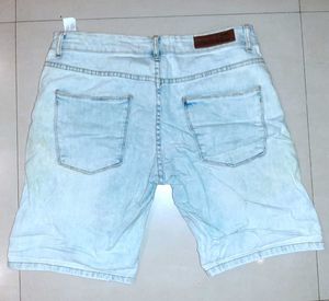 Light Wash Denim Shorts — ZARA Man