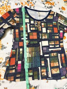 Geometric Print Long Sleeve Top