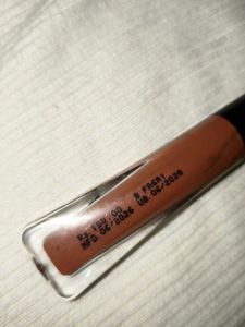 Blue Heaven Hyper Stay Liquid Matte Lipstick
