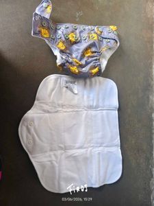 Cute Lion Print Reusable Cloth Diaper Insert