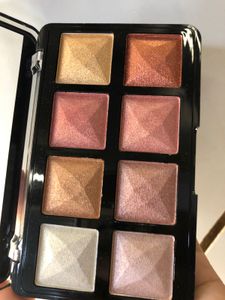 8 Color Eyeshadow Palette