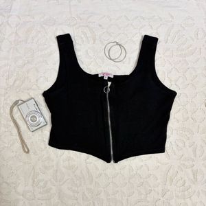 Lifestyle Black Crop Top