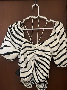 Stylish Zebra Print Ruched Top