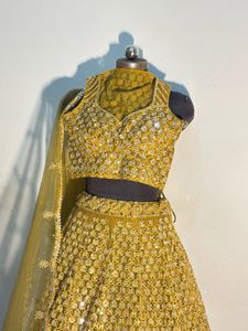 Elegant Yellow Lehenga Choli Set