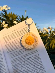 Handmade Crochet Daisy Keychain