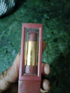 The Foshan Matte Lipstick