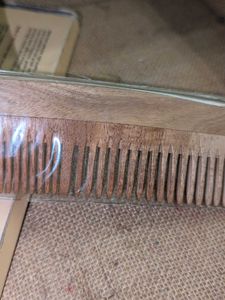 Mikami Neem Wood Comb