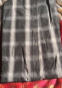 Men's Plaid Button-Down Shirt