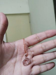 Elegant Circle Pendant Necklace