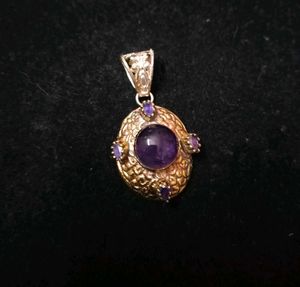 Vintage Amethyst &amp; Gold Tone Victorian Pendant