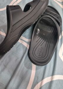 Black Crocs Comfort Slides