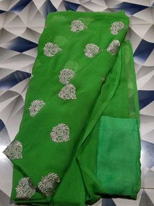 Vibrant Green Embroidered Saree.. no blouse