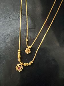 Elegant Gold Necklace Set