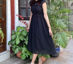 Black Crown Neck One Peice Dress[NEW]