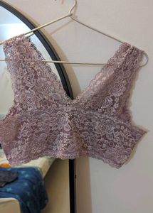 Lace Bralette - Soft &amp; Supportive