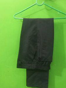 Elegant Black Suit with Shawl Lapel