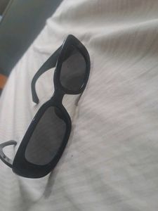 Chic Black Rectangle Sunglasses
