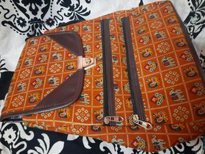 NEW BLOCK PRINT BAGPACK WITH PU LEATHER