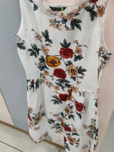 White Short Summer Dress☀️☀️