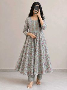 Floral anarkali kurta and  pant