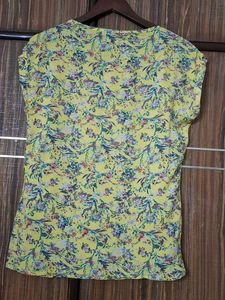 Large Size Casual Wear Top