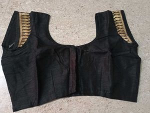 Red &amp; Black Saree with Gold Border
