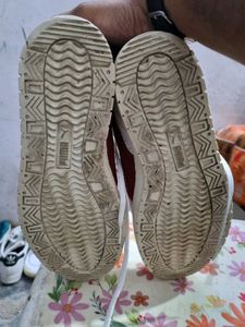 Puma  simson seude leather White &amp; Red Sneakers